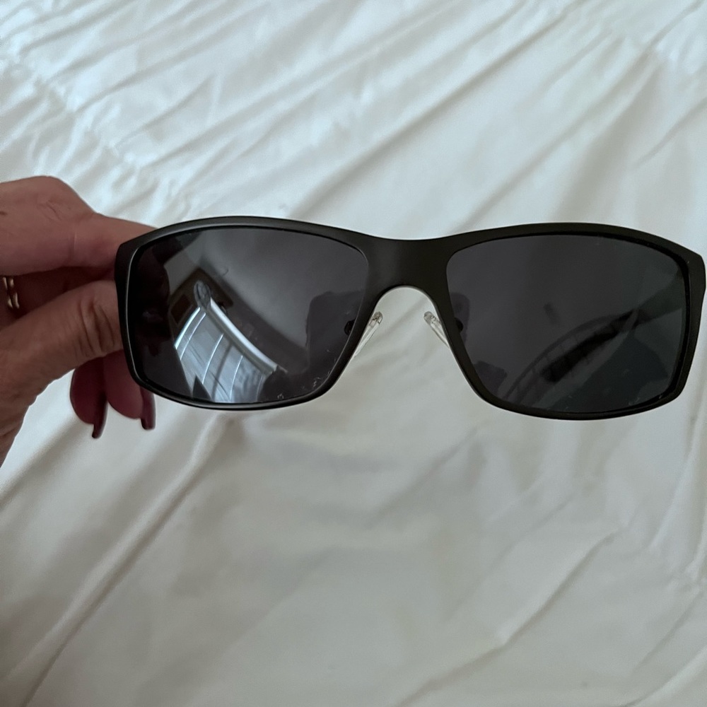 Social sunglasses🖤